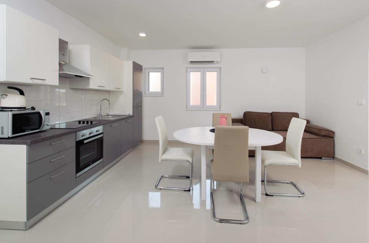 פודסטראנה Nera Lux Apartment מראה חיצוני תמונה